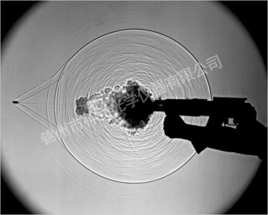 纹影仪拍摄枪弹发射气流